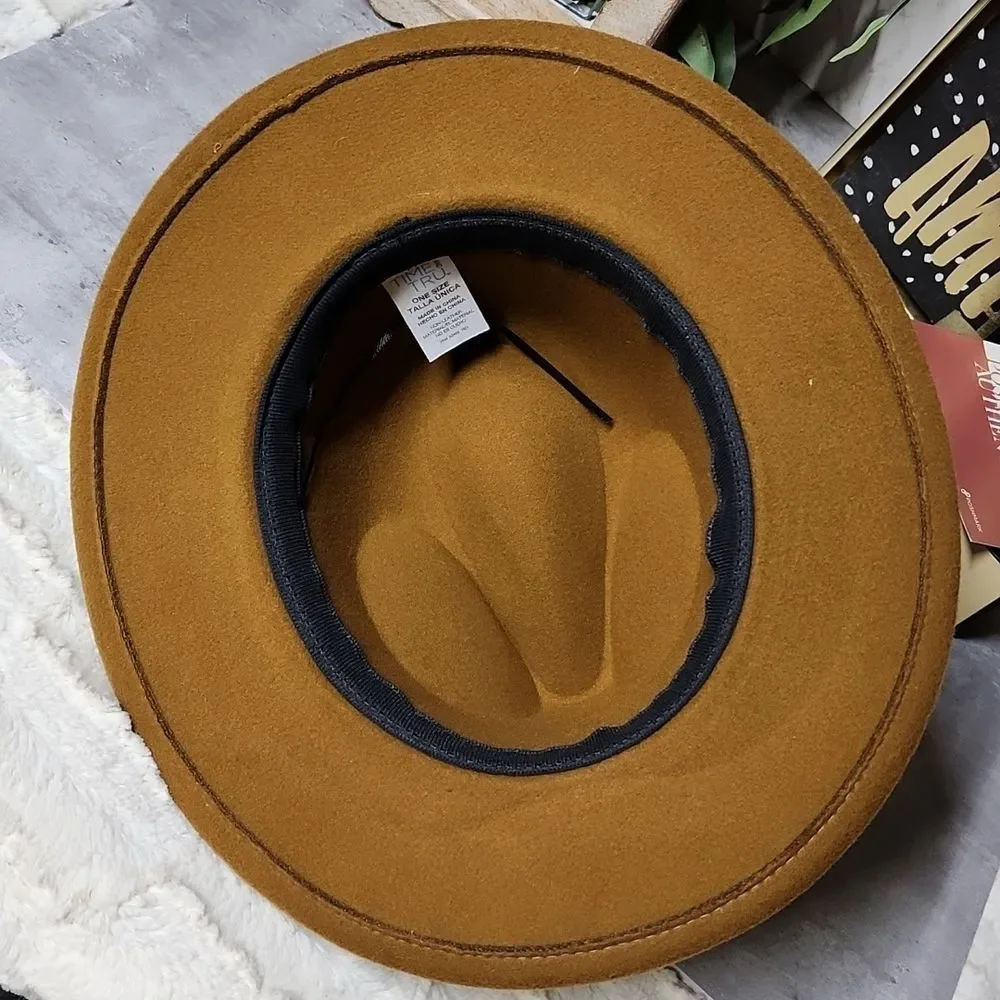 Womans hat